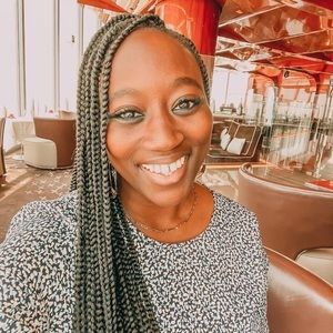 Meet your Posher, Jessica